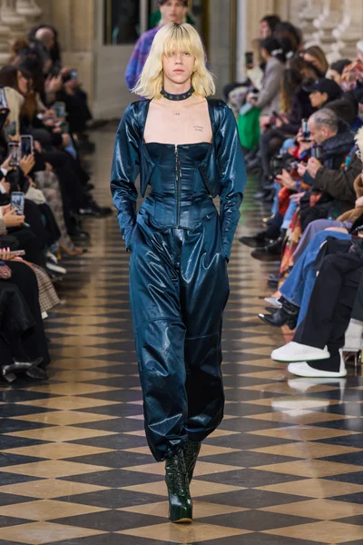 Look 26